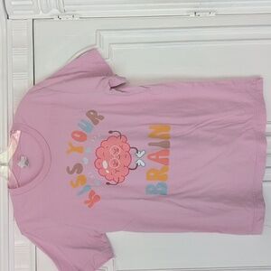 Teacher Shirt with Fun "Kiss Your Brain" Graphic